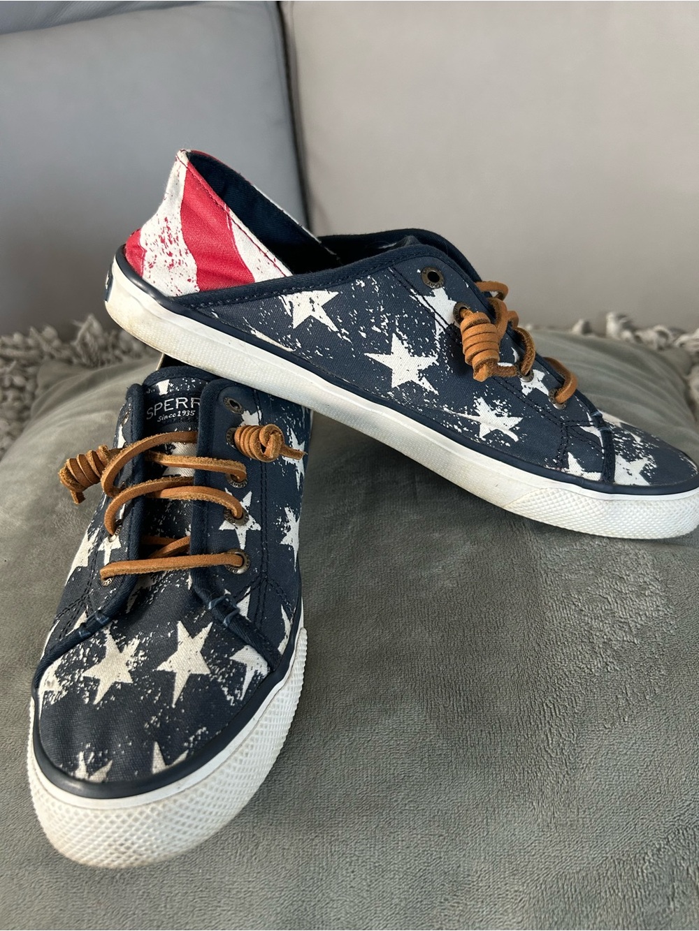 Sperry Star-Print Canvas Sneakers - Navy/White/Red Accent